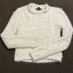 Forever 21 semi cropped fluffy sweater size small
